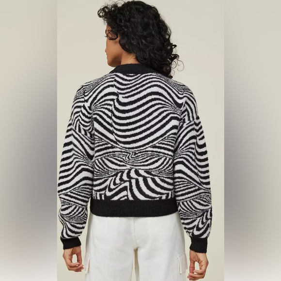 Cotton:On Black and White Women's Sweater in Optic - Picture 2 of 7